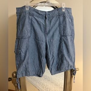 Women’s St. John's Bay Denim Blue Cargo Shorts